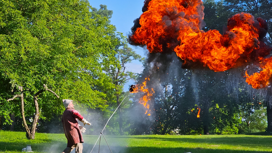 Wernisaż prac poplenerowych „Żółte w zielonym – rzecz o Lubelskim Bursztynie” [GALERIA ZDJĘĆ]