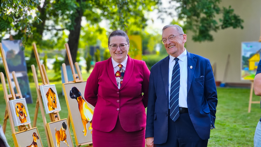 Wernisaż prac poplenerowych „Żółte w zielonym – rzecz o Lubelskim Bursztynie” [GALERIA ZDJĘĆ]