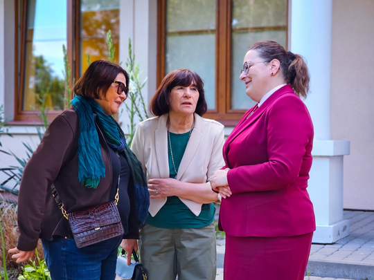 Wernisaż prac poplenerowych „Żółte w zielonym – rzecz o Lubelskim Bursztynie” [GALERIA ZDJĘĆ]