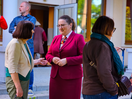 Wernisaż prac poplenerowych „Żółte w zielonym – rzecz o Lubelskim Bursztynie” [GALERIA ZDJĘĆ]