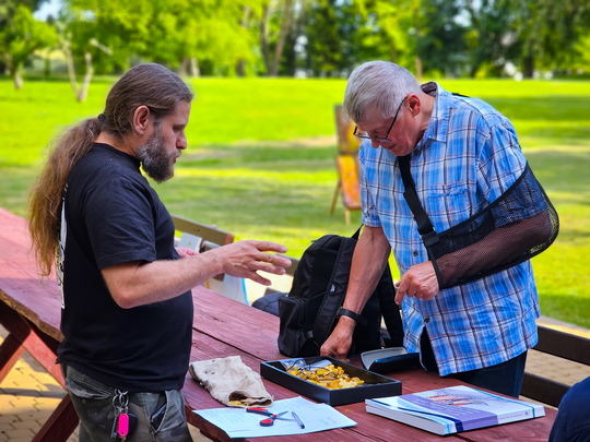 Wernisaż prac poplenerowych „Żółte w zielonym – rzecz o Lubelskim Bursztynie” [GALERIA ZDJĘĆ]