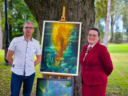 Wernisaż prac poplenerowych „Żółte w zielonym – rzecz o Lubelskim Bursztynie” [GALERIA ZDJĘĆ]