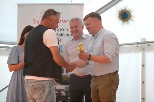 III Wojewódzki Festiwal Piosenki Biesiadnej w Pawłowie [GALERIA ZDJĘĆ]