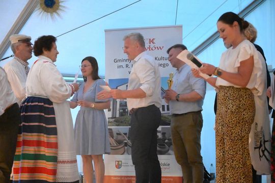 III Wojewódzki Festiwal Piosenki Biesiadnej w Pawłowie [GALERIA ZDJĘĆ]