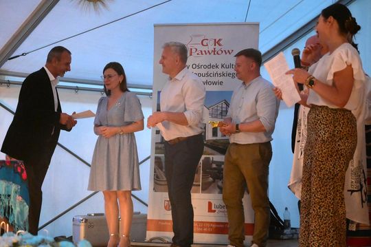 III Wojewódzki Festiwal Piosenki Biesiadnej w Pawłowie [GALERIA ZDJĘĆ]