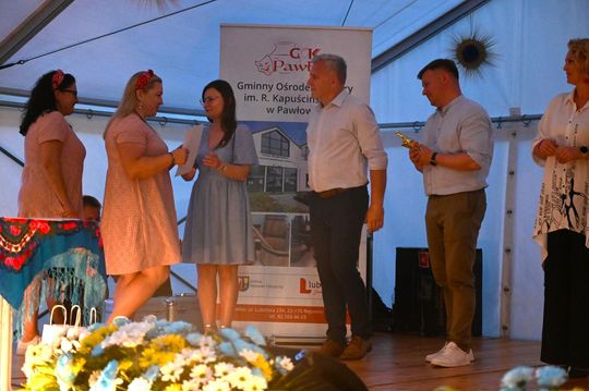 III Wojewódzki Festiwal Piosenki Biesiadnej w Pawłowie [GALERIA ZDJĘĆ]