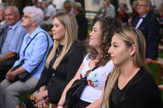 III Wojewódzki Festiwal Piosenki Biesiadnej w Pawłowie [GALERIA ZDJĘĆ]