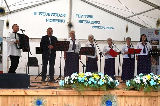 III Wojewódzki Festiwal Piosenki Biesiadnej w Pawłowie [GALERIA ZDJĘĆ]