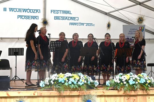 III Wojewódzki Festiwal Piosenki Biesiadnej w Pawłowie [GALERIA ZDJĘĆ]