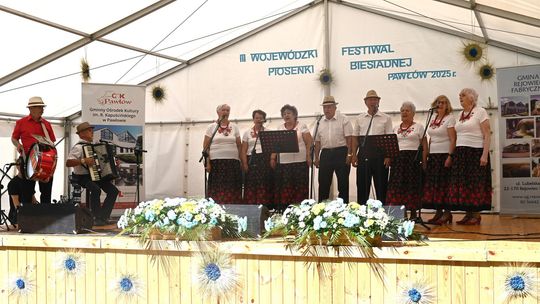 III Wojewódzki Festiwal Piosenki Biesiadnej w Pawłowie [GALERIA ZDJĘĆ]