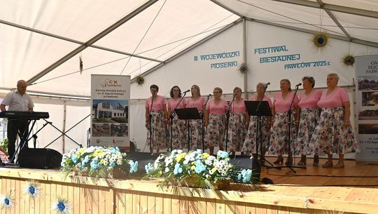 III Wojewódzki Festiwal Piosenki Biesiadnej w Pawłowie [GALERIA ZDJĘĆ]