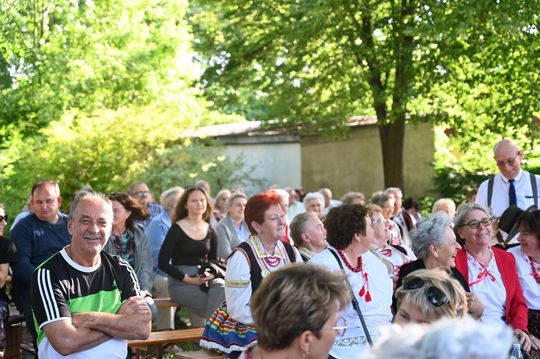 III Wojewódzki Festiwal Piosenki Biesiadnej w Pawłowie [GALERIA ZDJĘĆ]