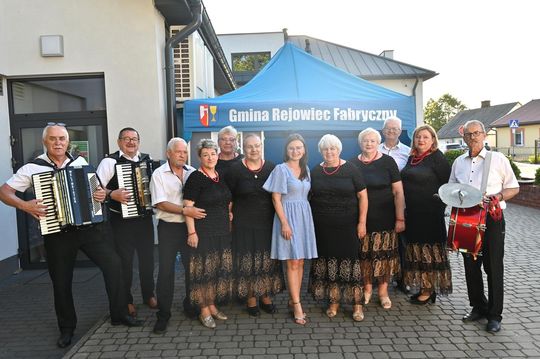 III Wojewódzki Festiwal Piosenki Biesiadnej w Pawłowie [GALERIA ZDJĘĆ]