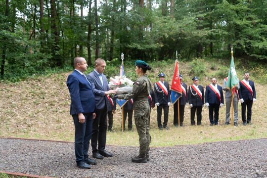 Chełm. Uroczystości upamiętnienia ofiar tragicznych wydarzeń w Kumowej Dolinie [GALERIA ZDJĘĆ]