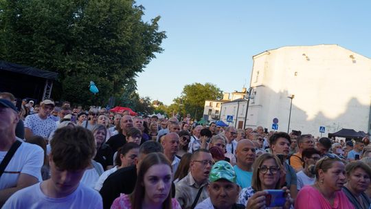 Dni Chełma 2025. Chełmianie bawią się na koncertach. Cz. II [GALERIA ZDJĘĆ]