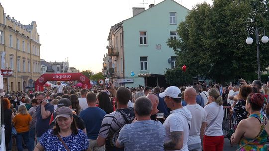 Dni Chełma 2025. Chełmianie bawią się na koncertach. Cz. II [GALERIA ZDJĘĆ]