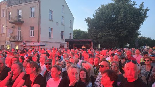 Dni Chełma 2025. Chełmianie bawią się na koncertach. Cz. II [GALERIA ZDJĘĆ]