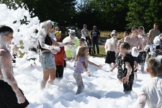 Gm. Chełm. Jagodne się zapieniło! Powiatowy piknik rodzinny [GALERIA ZDJĘĆ]