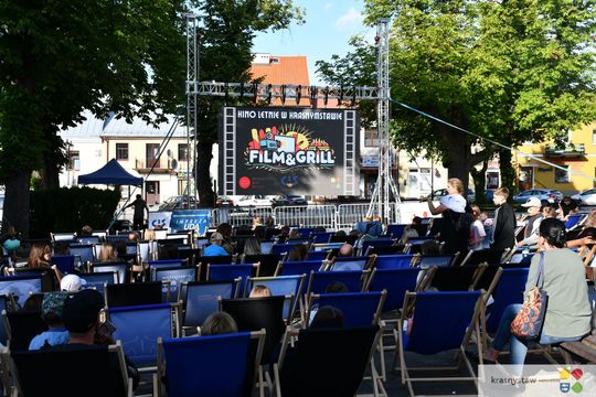 Krasnystaw. Kolejna odsłona Film & Grill. Kino na Rynku Miejskim [GALERIA ZDJĘĆ]