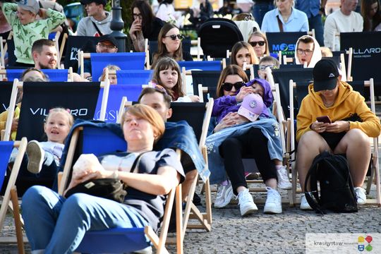 Krasnystaw. Kolejna odsłona Film & Grill. Kino na Rynku Miejskim [GALERIA ZDJĘĆ]