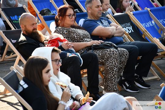 Krasnystaw. Kolejna odsłona Film & Grill. Kino na Rynku Miejskim [GALERIA ZDJĘĆ]