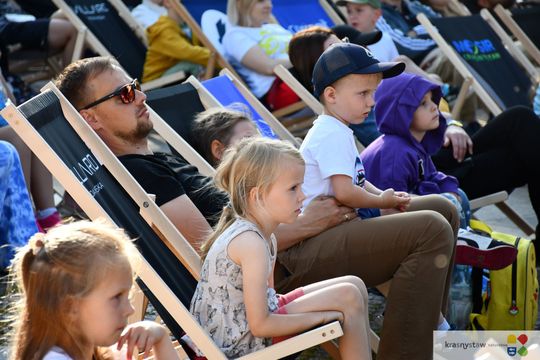 Krasnystaw. Kolejna odsłona Film & Grill. Kino na Rynku Miejskim [GALERIA ZDJĘĆ]