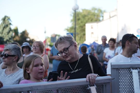 Dni Chełma 2025. Chełmianie bawią się na koncertach. Cz. II [GALERIA ZDJĘĆ]