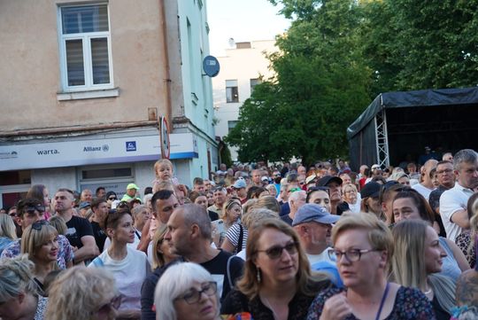 Dni Chełma 2025. Chełmianie bawią się na koncertach. Cz. II [GALERIA ZDJĘĆ]
