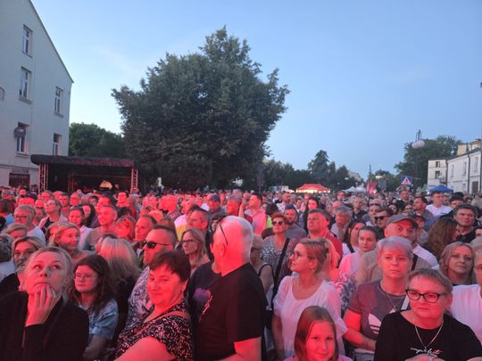 Dni Chełma 2025. Chełmianie bawią się na koncertach. Cz. II [GALERIA ZDJĘĆ]