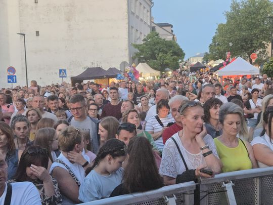 Dni Chełma 2025. Chełmianie bawią się na koncertach. Cz. II [GALERIA ZDJĘĆ]