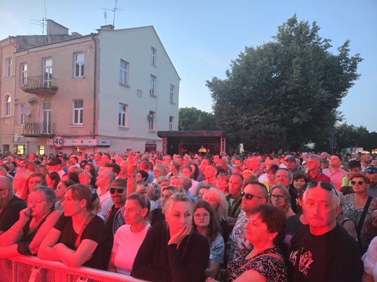 Dni Chełma 2025. Chełmianie bawią się na koncertach. Cz. II [GALERIA ZDJĘĆ]