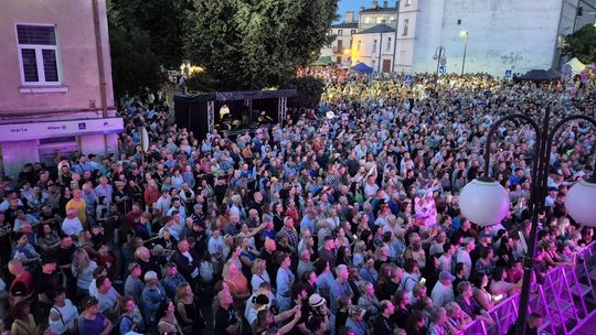 Dni Chełma 2025. Chełmianie bawią się na koncertach. Cz. II [GALERIA ZDJĘĆ]
