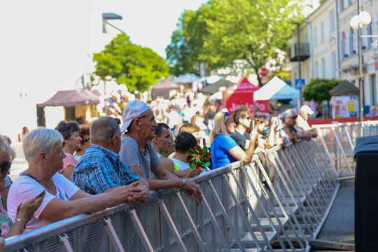 Trwają Dni Chełma 2025. Chełmianie bawią się na koncertach. Cz. II [GALERIA ZDJĘĆ]