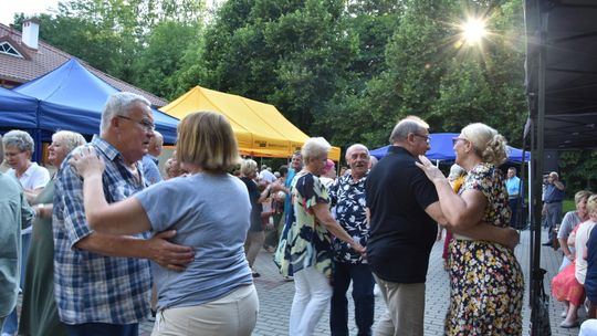 Majdan Ostrowski roztańczony i rozśpiewany! Biesiada Majdańska znów zachwyciła mieszkańców [GALERIA ZDJĘĆ]