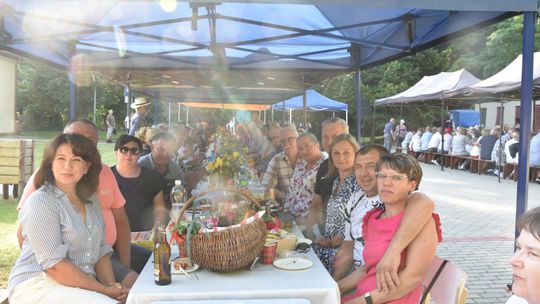 Majdan Ostrowski roztańczony i rozśpiewany! Biesiada Majdańska znów zachwyciła mieszkańców [GALERIA ZDJĘĆ]