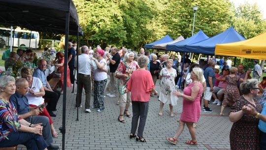 Majdan Ostrowski roztańczony i rozśpiewany! Biesiada Majdańska znów zachwyciła mieszkańców [GALERIA ZDJĘĆ]