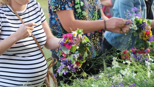 Noc Świętojańska w gminie Hańsk. Widowisko obrzędowe i puszczanie wianków [GALERIA ZDJĘĆ]