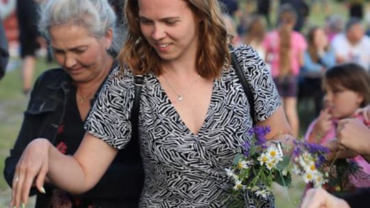 Noc Świętojańska w gminie Hańsk. Widowisko obrzędowe i puszczanie wianków [GALERIA ZDJĘĆ]