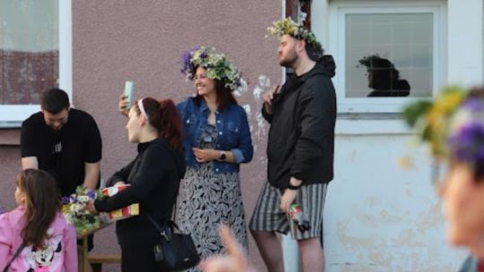 Noc Świętojańska w gminie Hańsk. Widowisko obrzędowe i puszczanie wianków [GALERIA ZDJĘĆ]