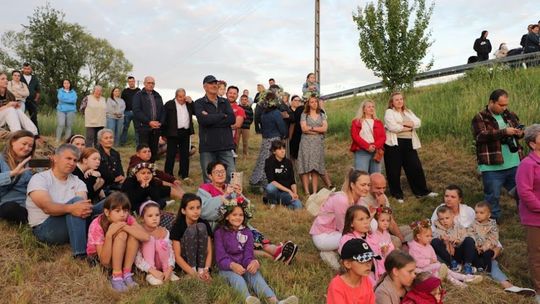 Noc Świętojańska w gminie Hańsk. Widowisko obrzędowe i puszczanie wianków [GALERIA ZDJĘĆ]