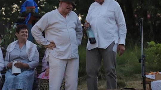 Noc Świętojańska w gminie Hańsk. Widowisko obrzędowe i puszczanie wianków [GALERIA ZDJĘĆ]