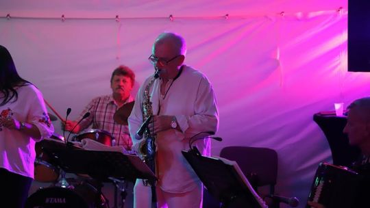 Noc Świętojańska w gminie Hańsk. Widowisko obrzędowe i puszczanie wianków [GALERIA ZDJĘĆ]