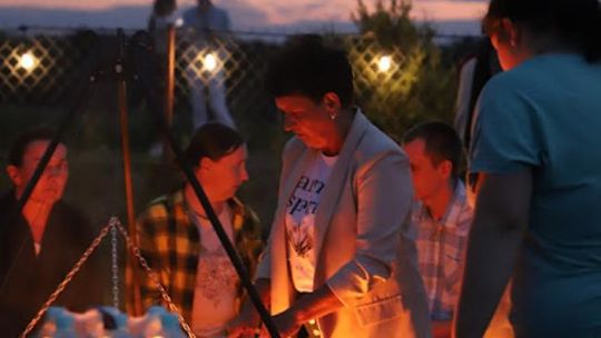 Noc Świętojańska w gminie Hańsk. Widowisko obrzędowe i puszczanie wianków [GALERIA ZDJĘĆ]