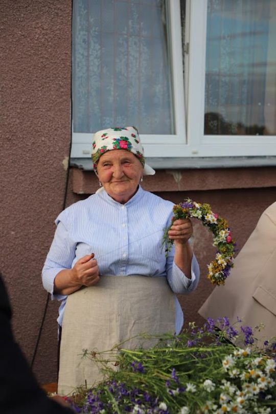 Noc Świętojańska w gminie Hańsk. Widowisko obrzędowe i puszczanie wianków [GALERIA ZDJĘĆ]