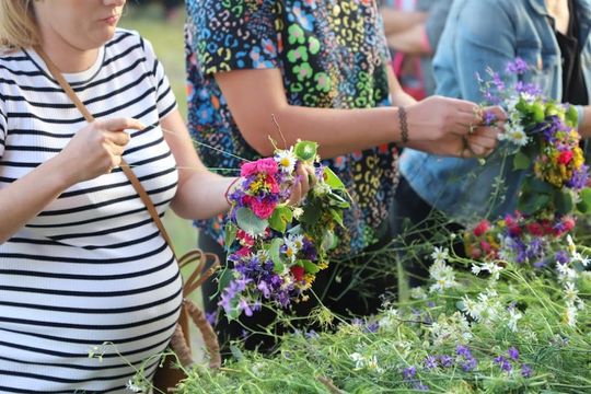Noc Świętojańska w gminie Hańsk. Widowisko obrzędowe i puszczanie wianków [GALERIA ZDJĘĆ]