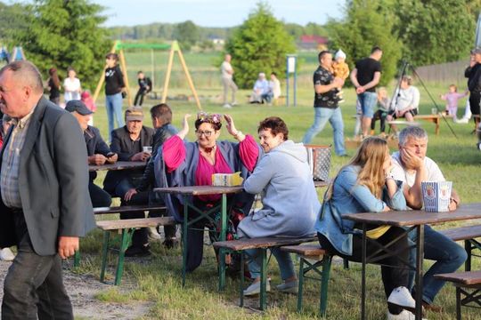 Noc Świętojańska w gminie Hańsk. Widowisko obrzędowe i puszczanie wianków [GALERIA ZDJĘĆ]