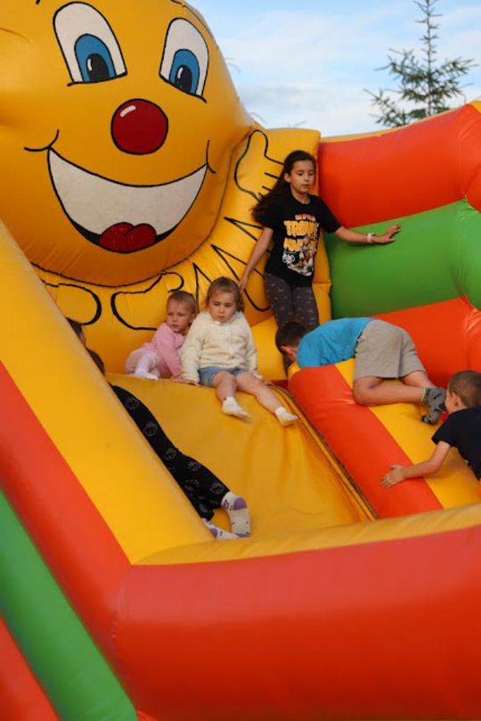 Noc Świętojańska w gminie Hańsk. Widowisko obrzędowe i puszczanie wianków [GALERIA ZDJĘĆ]