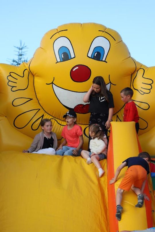 Noc Świętojańska w gminie Hańsk. Widowisko obrzędowe i puszczanie wianków [GALERIA ZDJĘĆ]