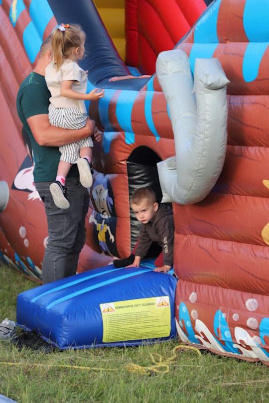 Noc Świętojańska w gminie Hańsk. Widowisko obrzędowe i puszczanie wianków [GALERIA ZDJĘĆ]