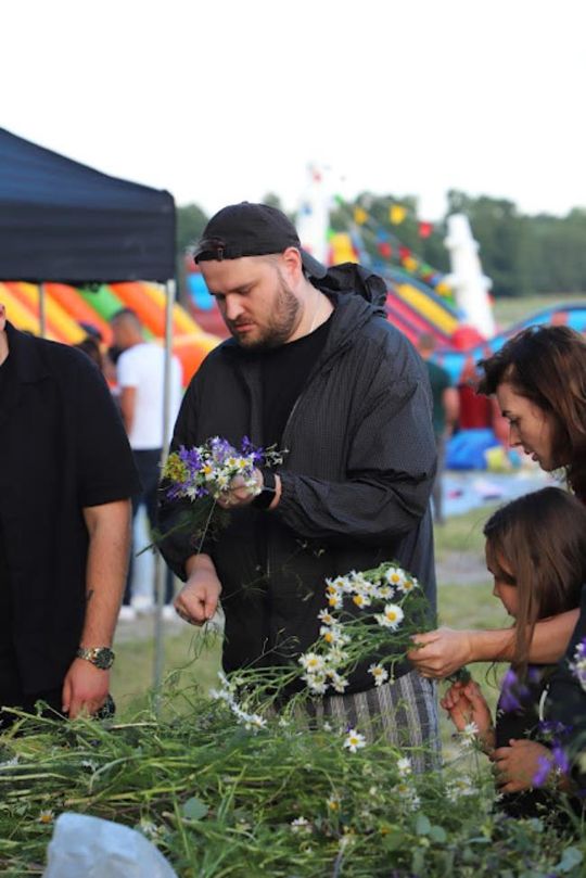 Noc Świętojańska w gminie Hańsk. Widowisko obrzędowe i puszczanie wianków [GALERIA ZDJĘĆ]